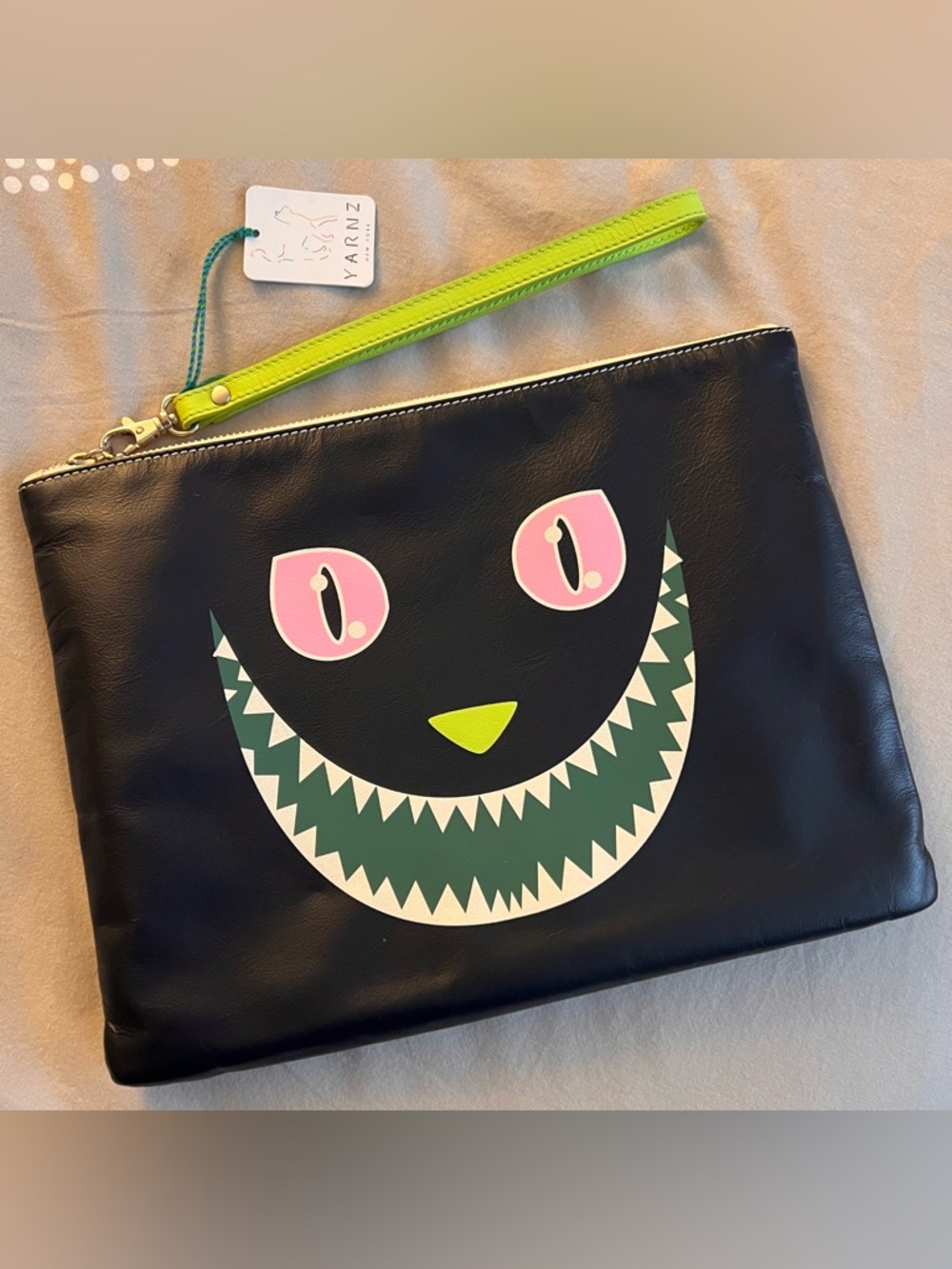NWT Yarnz Cheshire Cat leather clutch pouch